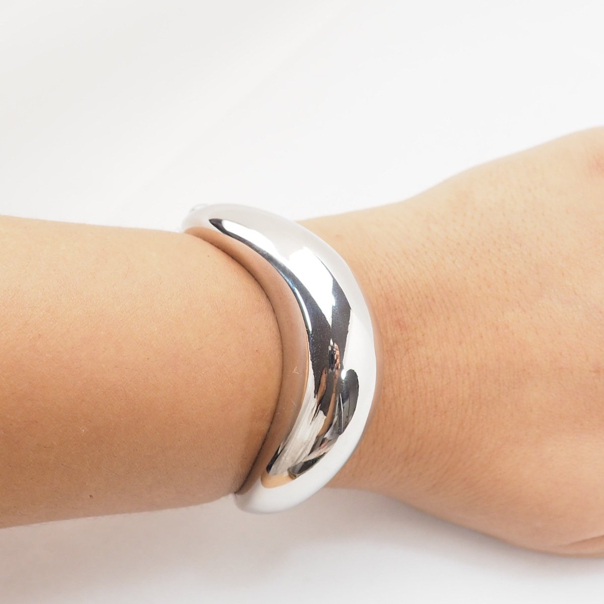 Bracelet Jonc FRED "Mouvementé" en or blanc - Castafiore