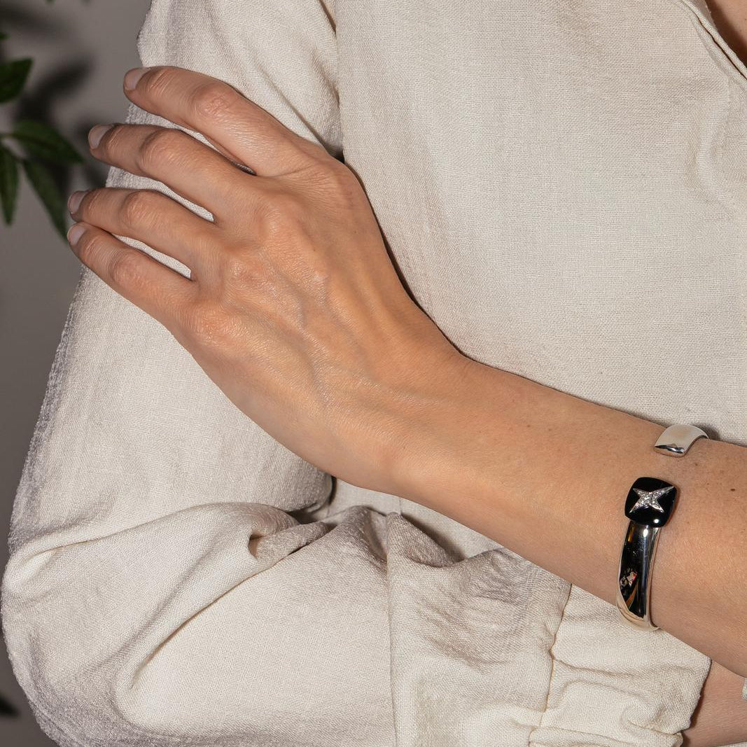 Bracelet Jonc MAUBOUSSIN "Étoile Sublime" en or blanc et diamants - Castafiore