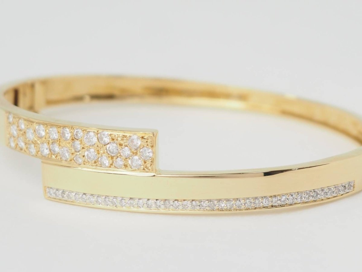 Bracelet Jonc plat ouvrant or jaune et diamants - Castafiore