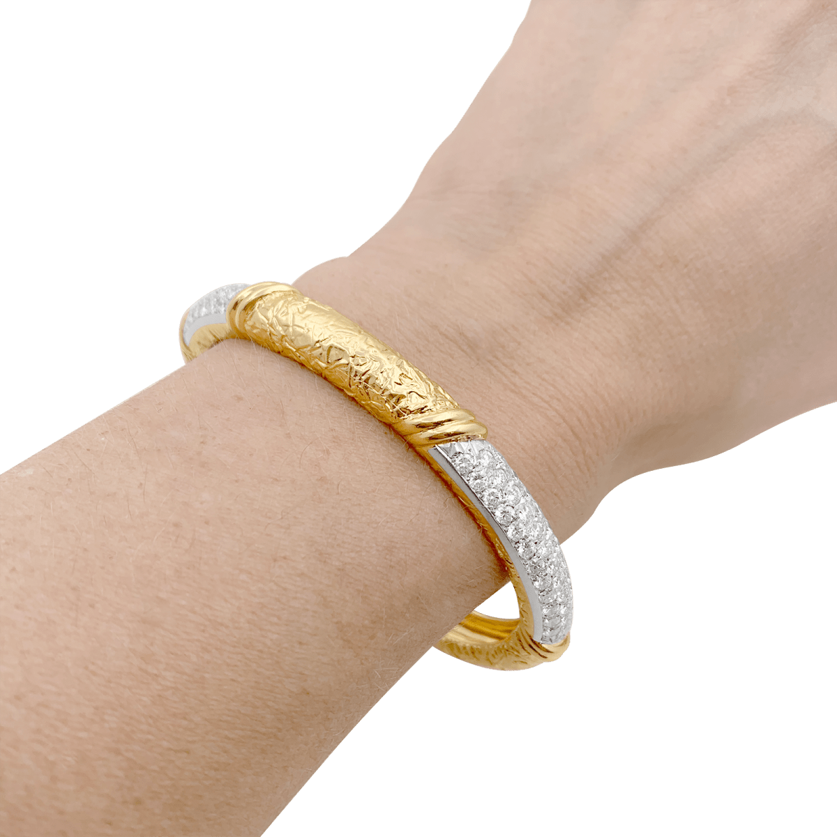 Bracelet Jonc VAN CLEEF & ARPELS en or jaune et diamants - Castafiore