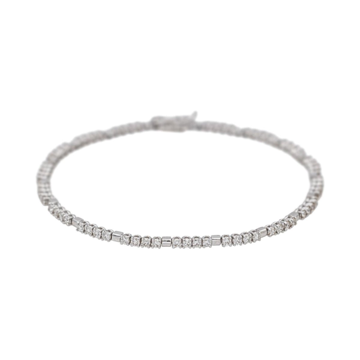 Bracelet Ligne en or blanc et diamants - Castafiore