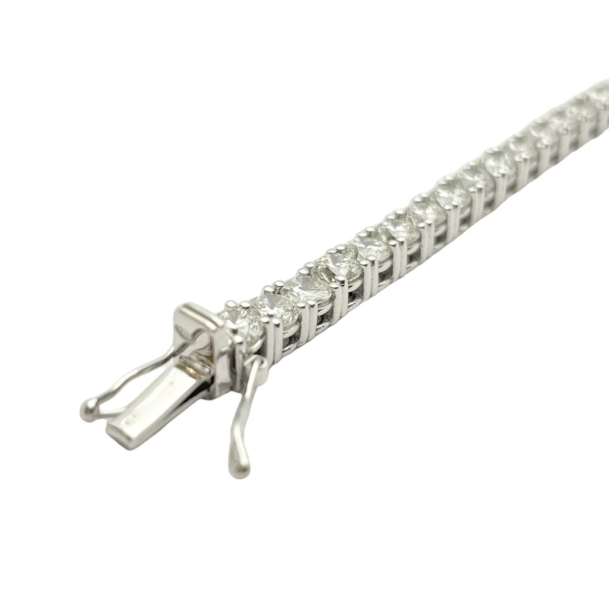 Bracelet Ligne en or blanc et diamants - Castafiore