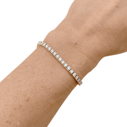 Bracelet two-gold line, diamonds, 2 carats.