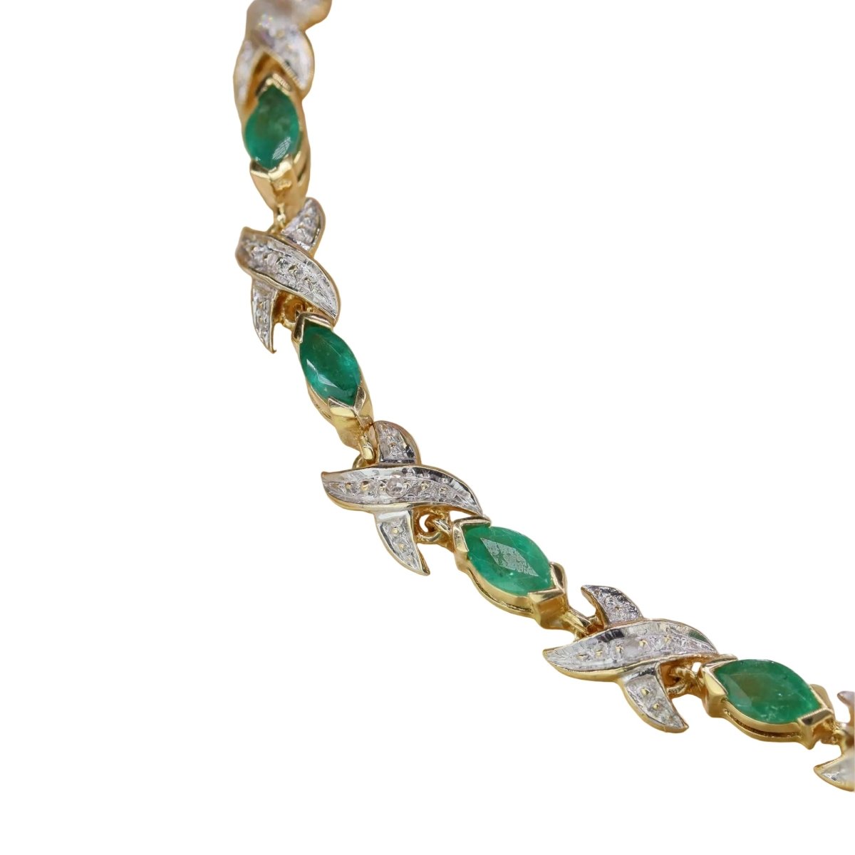 Bracelet Ligne en or jaune, émeraudes et diamants - Castafiore