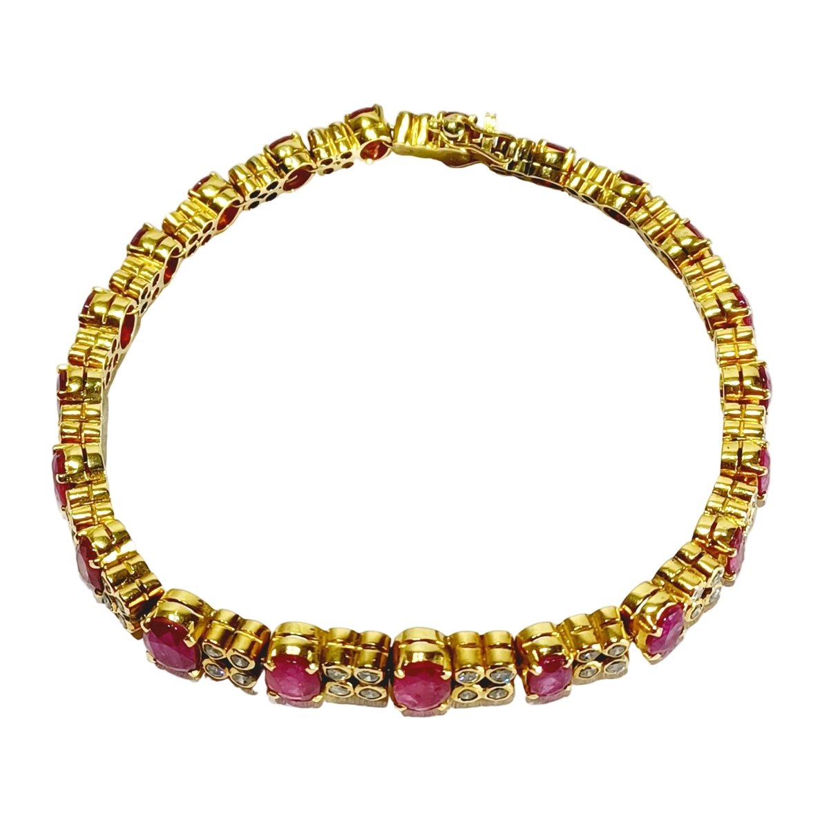 Bracelet Ligne en or jaune, rubis et diamants - Castafiore