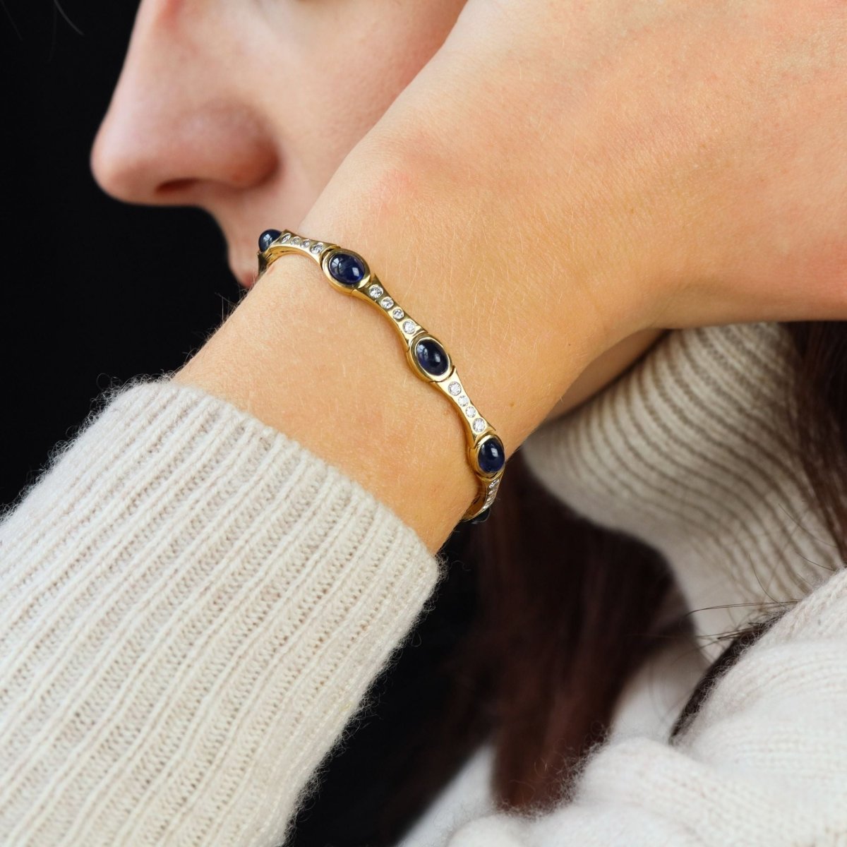 Bracelet Ligne en or jaune, saphirs et diamants - Castafiore