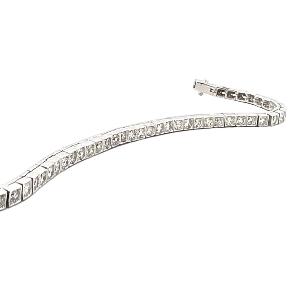 Bracelet Ligne en platine et diamants - Castafiore