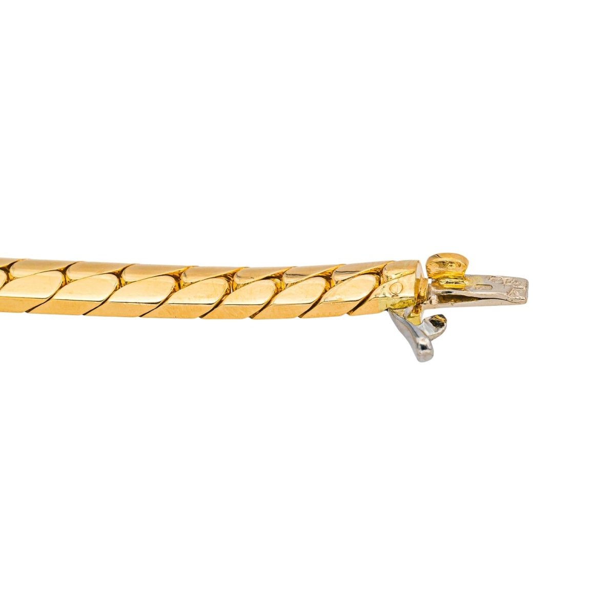 Boucheron Bracelet English mesh Yellow gold Emerald 