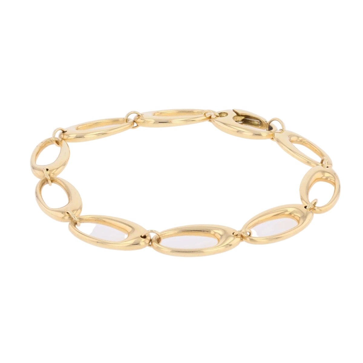 Bracelet in gold with occasional oval links