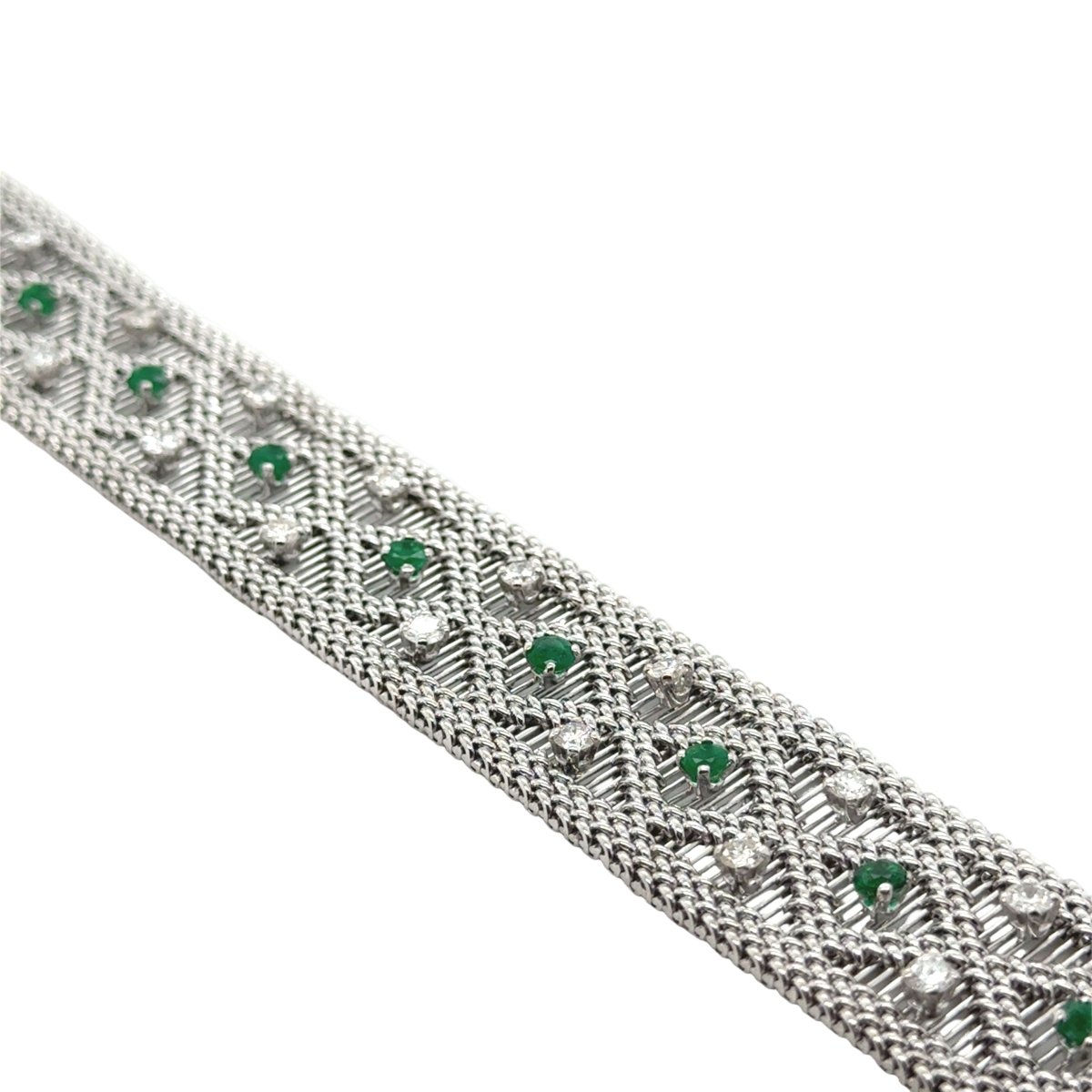 Bracelet Manchette en or blanc, émeraudes et diamants - Castafiore
