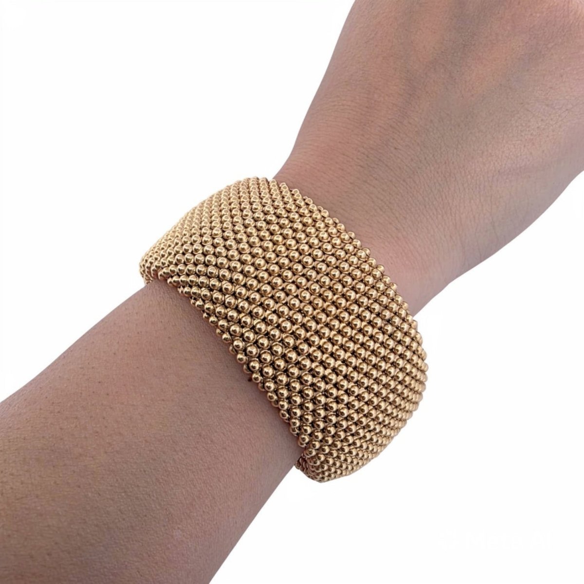 Bracelet Cuff in yellow gold