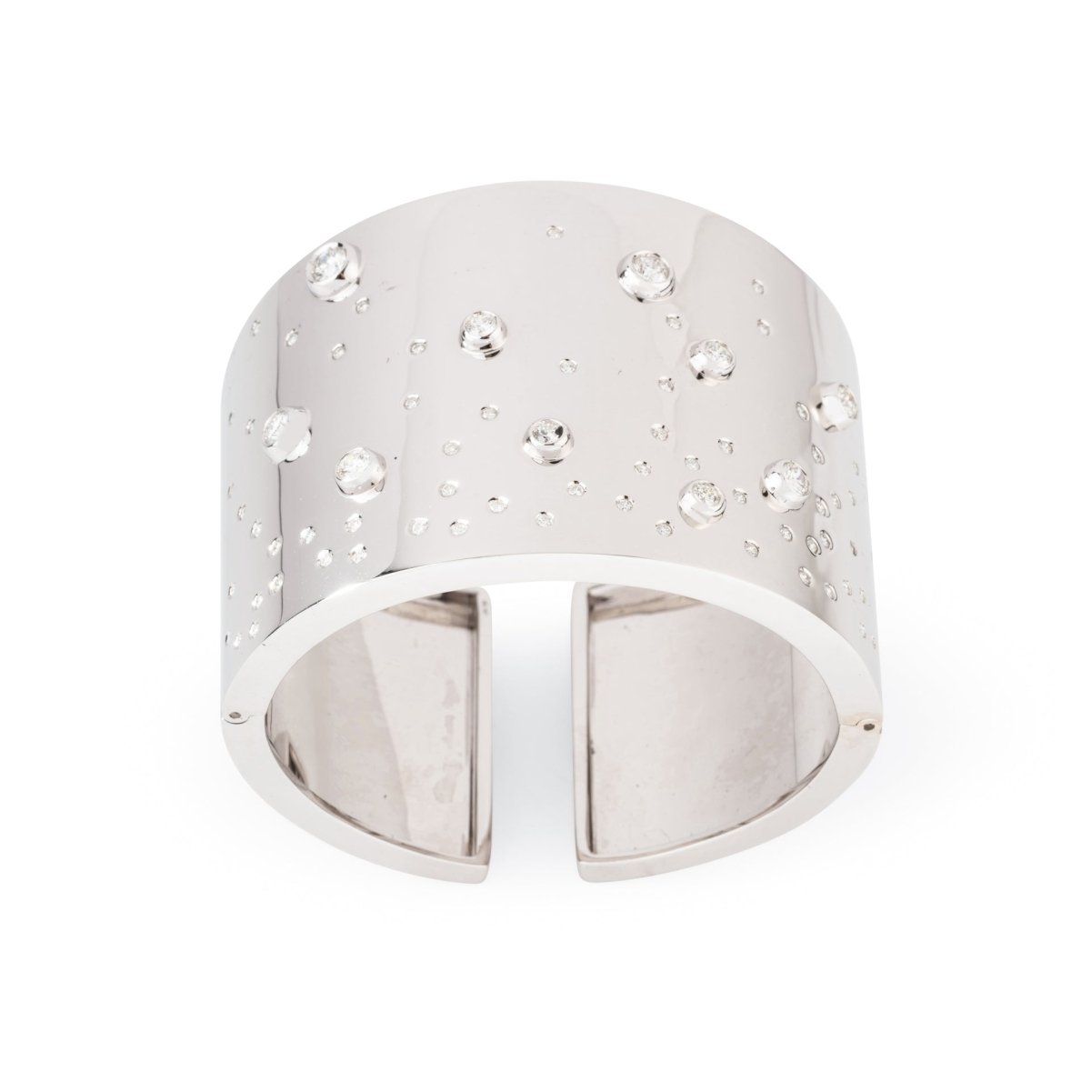 Bracelet Manchette FRED en or blanc et diamants - Castafiore