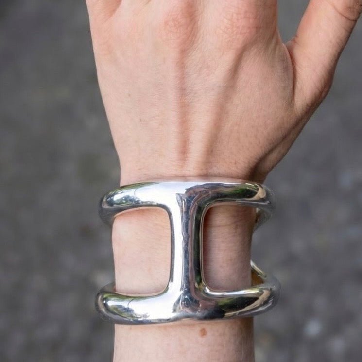 Bracelet Manchette HERMÈS "Osmose" en argent - Castafiore