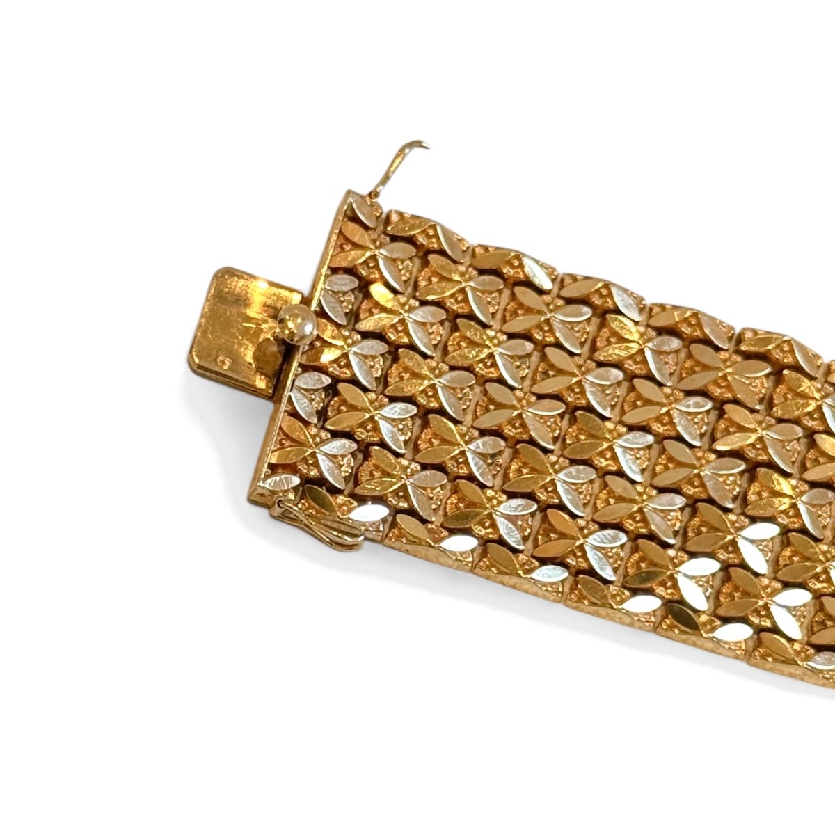 Bracelet manchette souple à maille fleurie - Castafiore