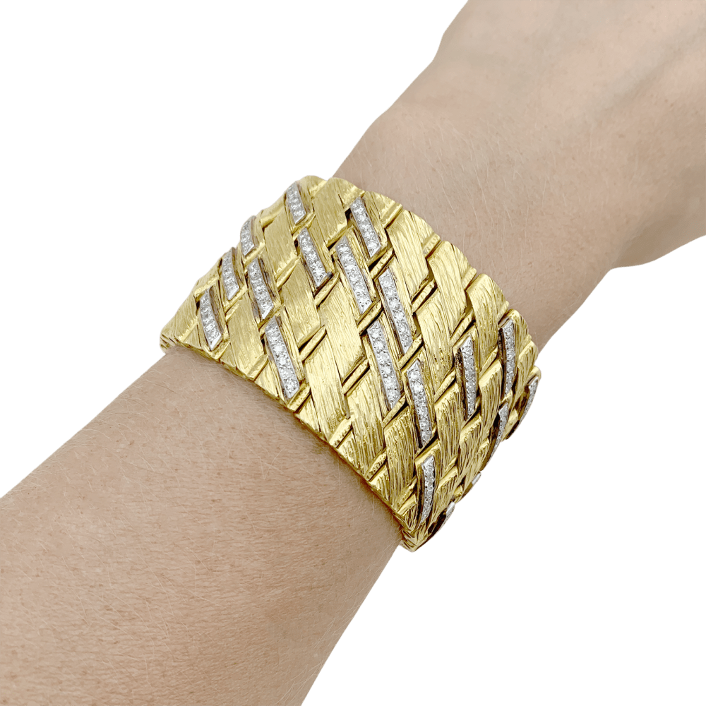 Bracelet Manchette STERLÉ en or jaune, platine et diamants - Castafiore