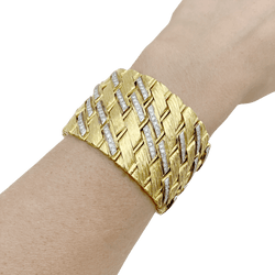 Bracelet Manchette STERLÉ en or jaune, platine et diamants - Castafiore