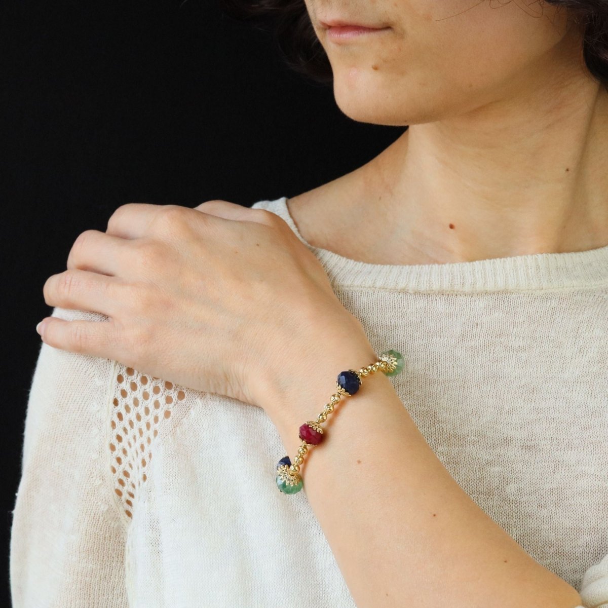 Bracelet yellow gold and ruby sapphire emerald beads