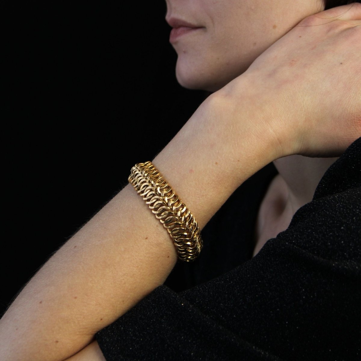 Bracelet or jaune vintage ajouré - Castafiore