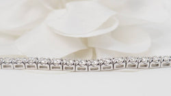 Bracelet rivière en or blanc et diamants - Castafiore