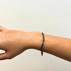 Bracelet Riviere en or blanc et diamants bleus et blancs - Castafiore