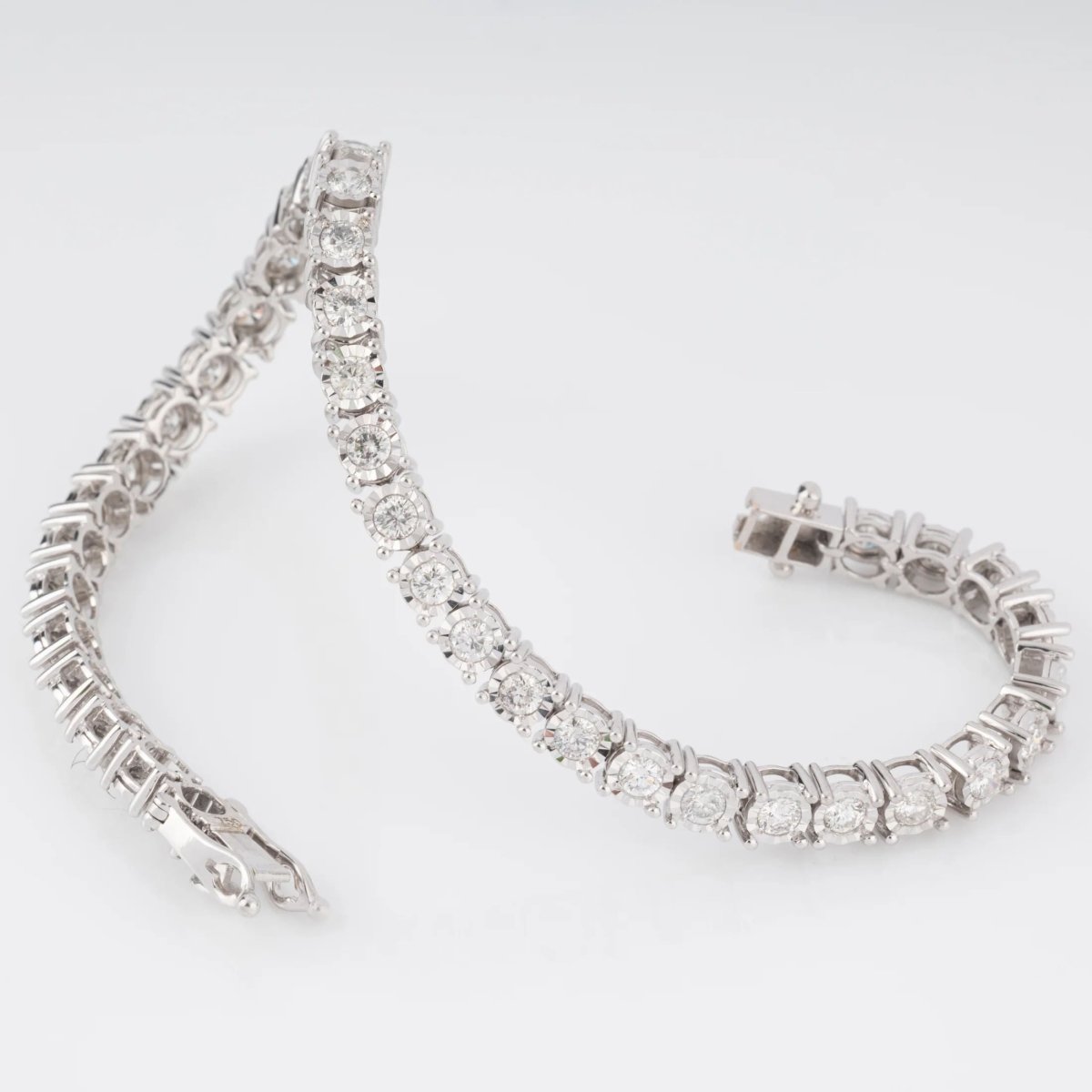 Bracelet riviere et or gris orné de diamant - Castafiore