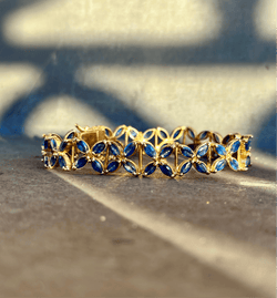 Bracelet rosaces en or jaune et saphir - Castafiore