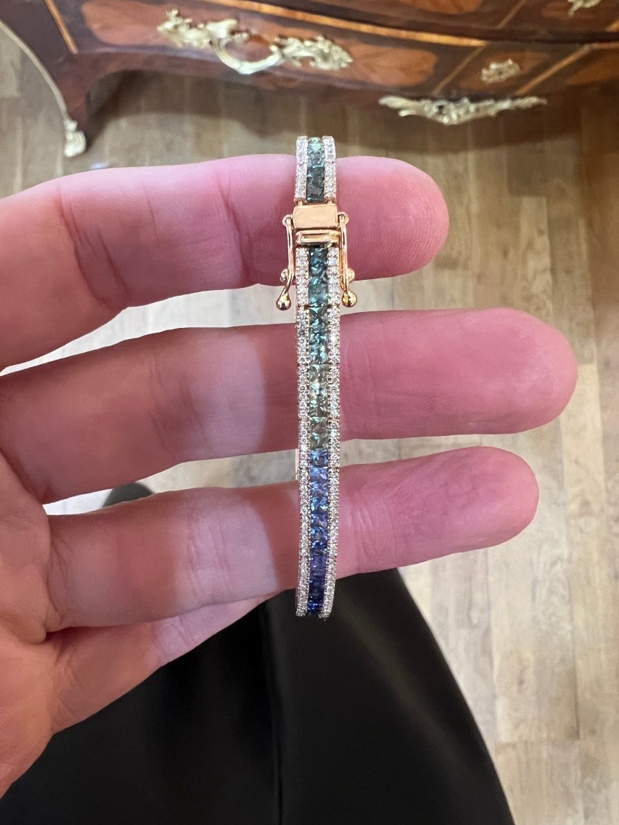 Bracelet Tennis 5.70 Carats Saphirs Arc - En - Ciel & Diamants Or Rose 18 Carats - Castafiore