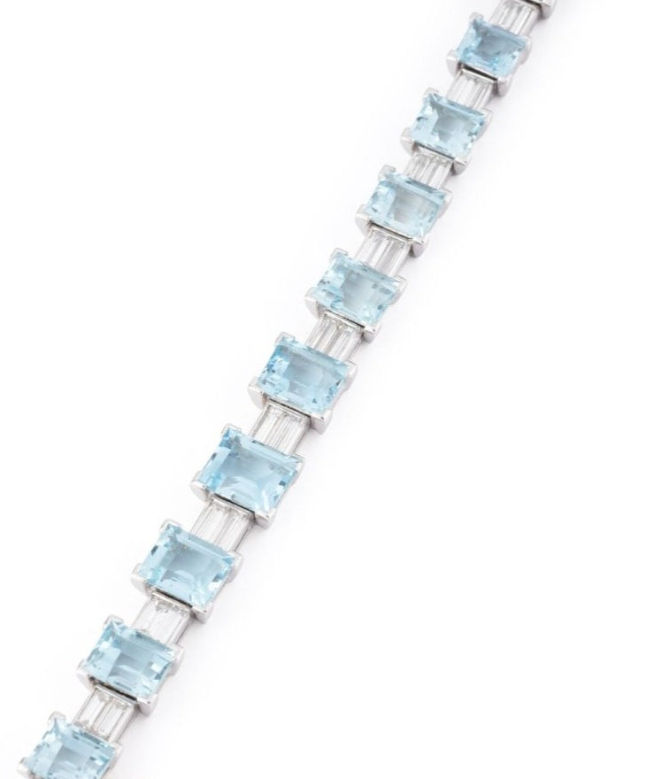 Bracelet VAN CLEEF & ARPELS en or blanc, platine, aigue marine et diamants - Castafiore
