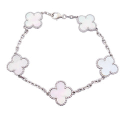 Bracelet Van Cleef & Arpels, "Vintage Alhambra", en or blanc et nacre - Castafiore