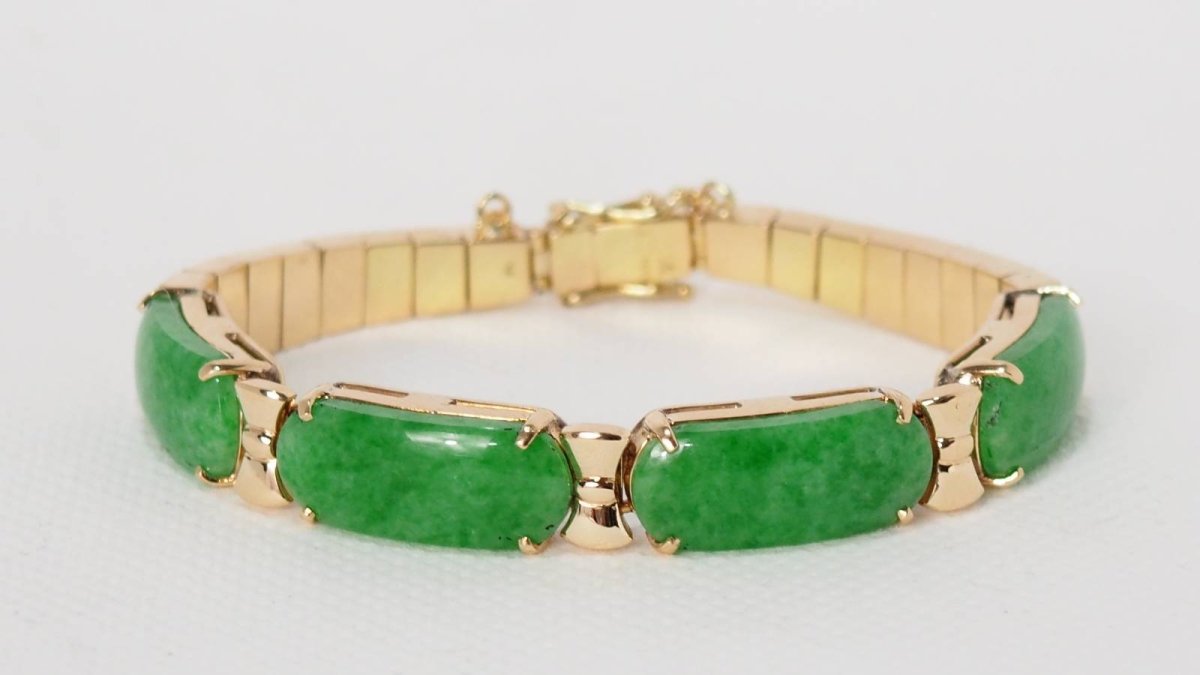 Bracelet vintage en or jaune, jade et diamants - Castafiore