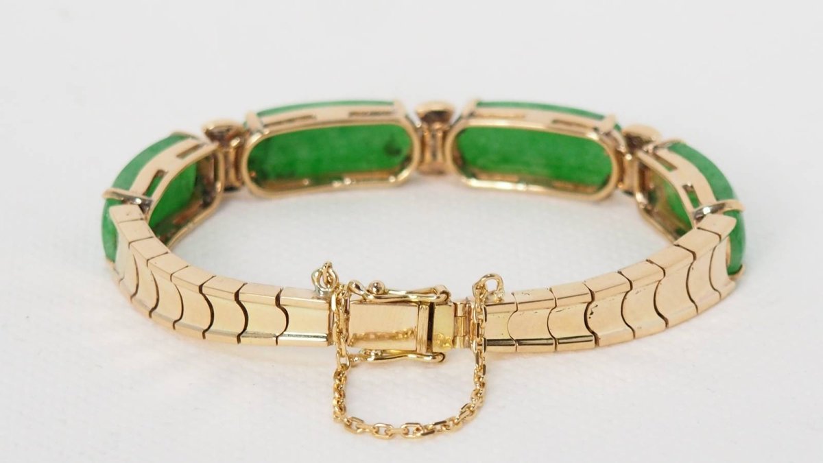 Bracelet vintage en or jaune, jade et diamants - Castafiore