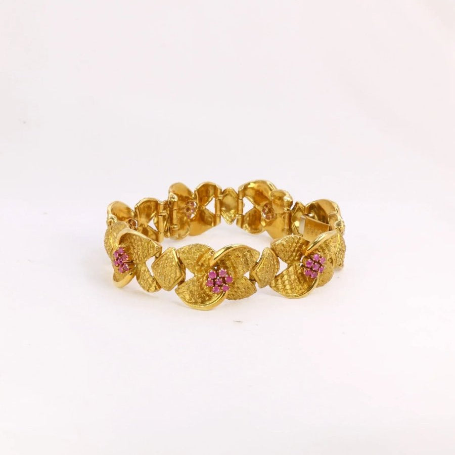 Bracelet vintage fleur en or amati et rubis - Castafiore