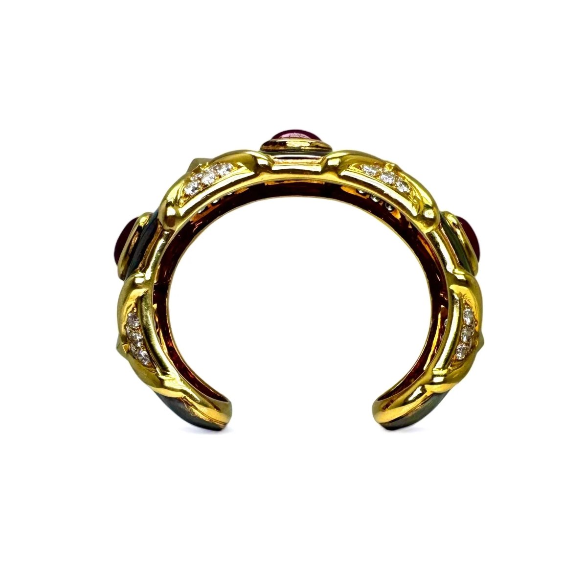 Bracelet vintage jonc en or noirci et jaune orné de rubis et diamants. - Castafiore