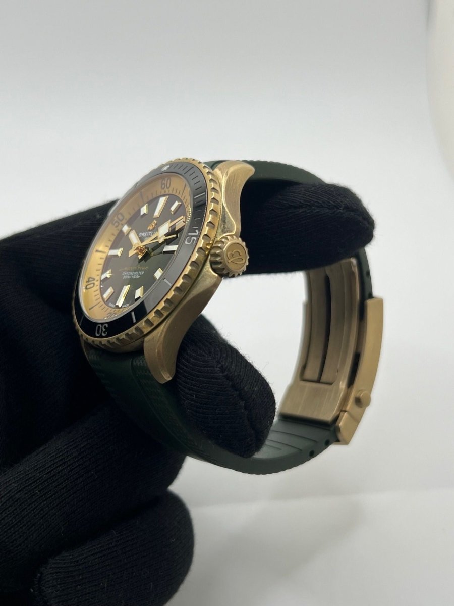 Breitling Superocean 42 N17375201L1S1 - Castafiore
