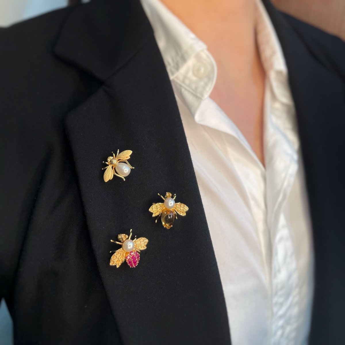 Broche Abeille - Or & perle - Castafiore