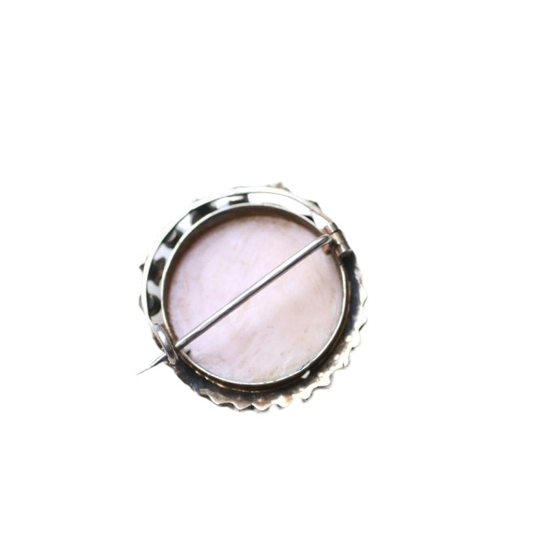 Broche ancienne Autrichienne camée coquille rose, turquoises, et perles sur argent - Castafiore