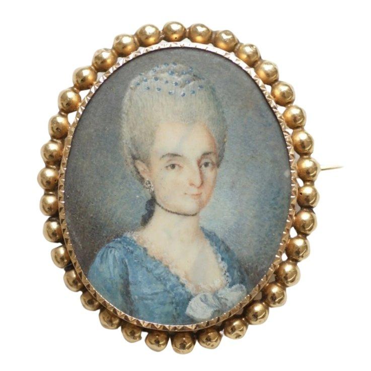 Broche ancienne en or et portrait miniature - Castafiore