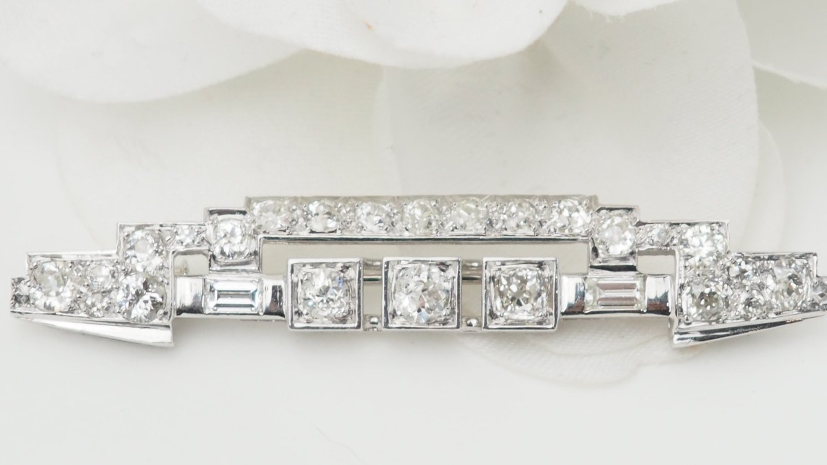 Broche ancienne en platine et diamants - Castafiore