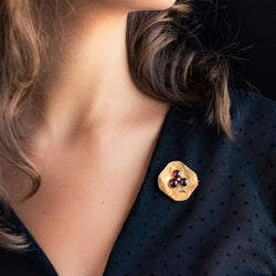 Broche ANCIENNE Grenats cabochons en or jaune - Castafiore