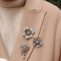 Broche ancienne guirlande or argent perles fines diamants taille ancienne - Castafiore