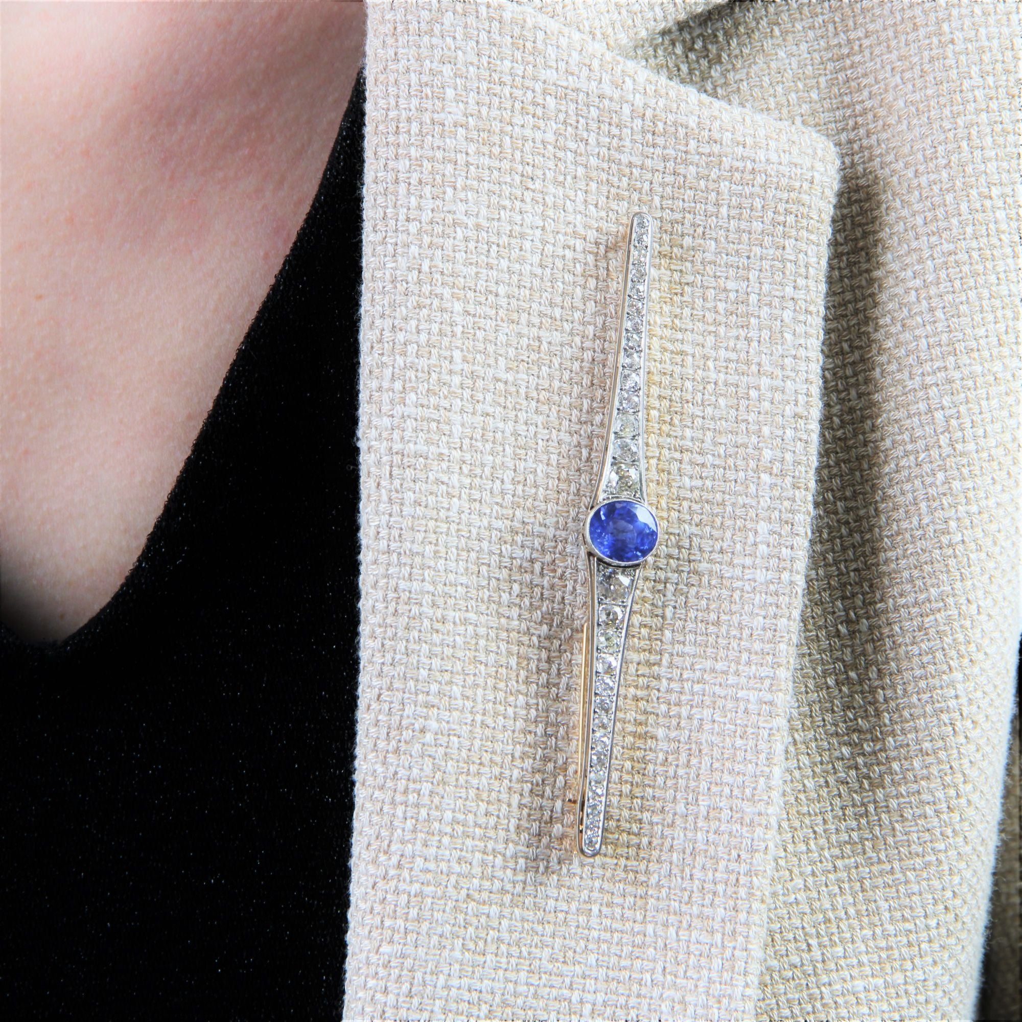 Broche ancienne saphir de ceylan naturel et diamants