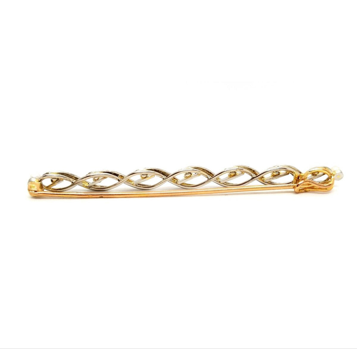 Art Deco brooch in 2 golds set with diamonds and pearls