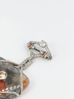 Broche Art - Déco en or, agate, corail et diamants - Castafiore