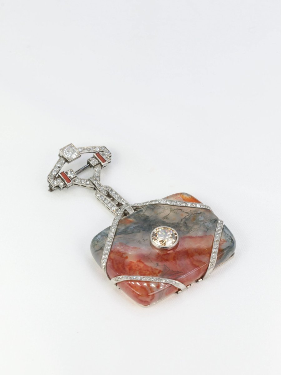 Broche Art - Déco en or, agate, corail et diamants - Castafiore