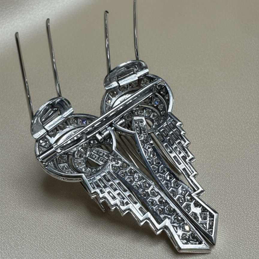 Broche Art Déco en platine et diamants – Pièce transformable - Castafiore
