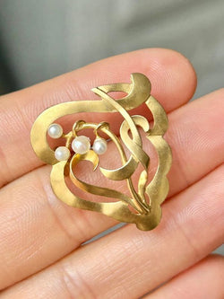 Broche Art Nouveau en or jaune 18k - Castafiore
