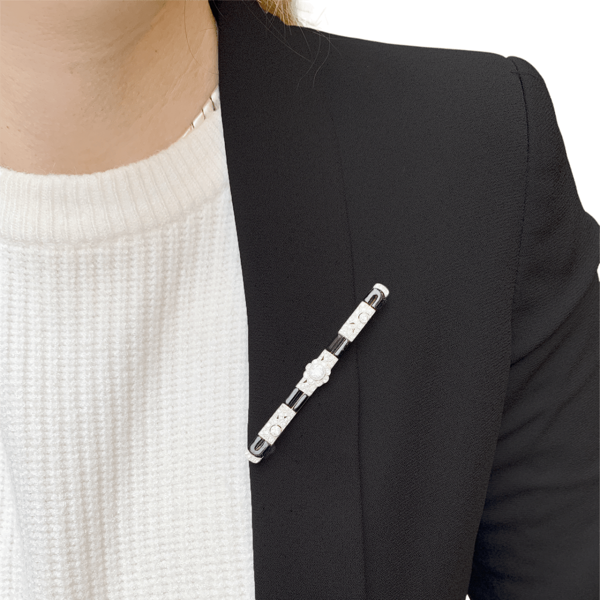 Broche Barrette Art Déco en or blanc, platine, émail et diamants - Castafiore