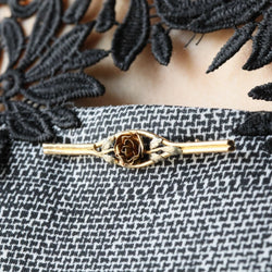 Brooch rosebud hair clip