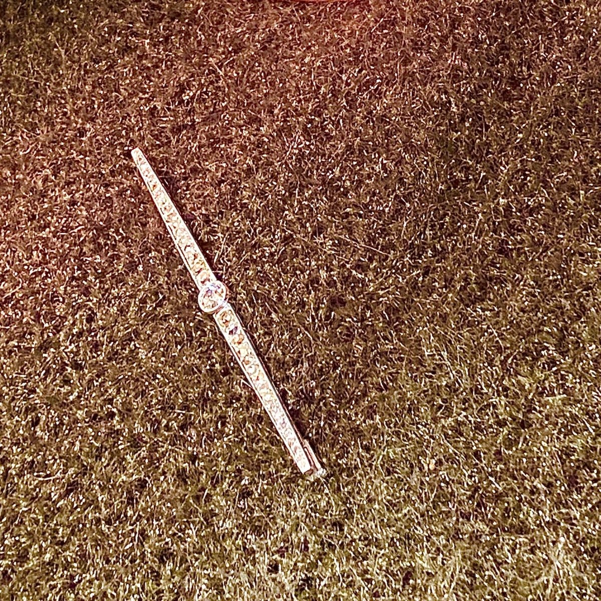 Broche Barrette en or blanc, platine et diamants - Castafiore