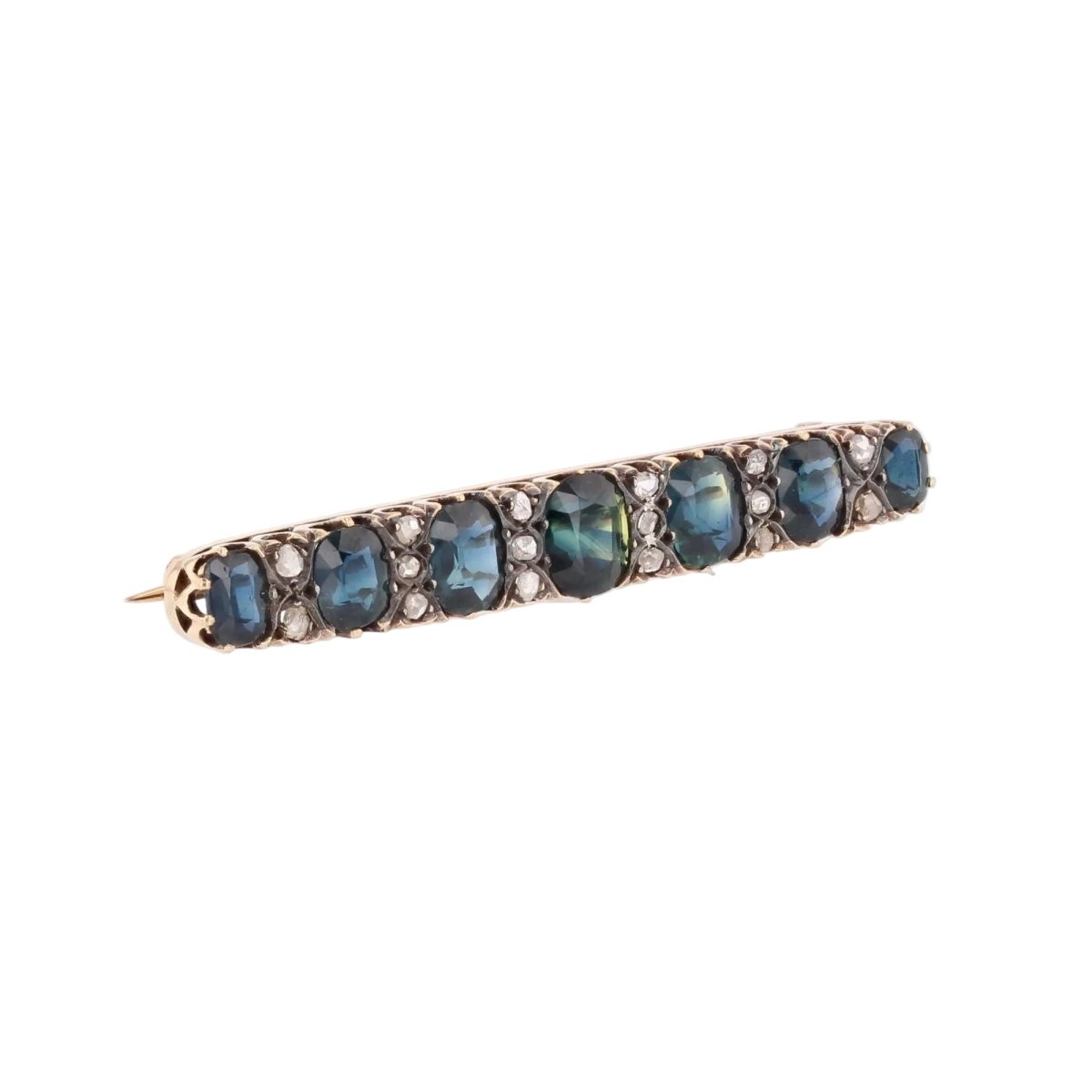 Broche Barrette en or jaune, argent, saphirs et diamants - Castafiore
